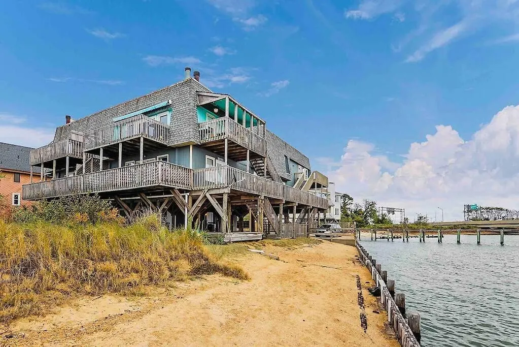 Serenity By The Sea Private Beach Pets Welcome Norfolk Holiday home