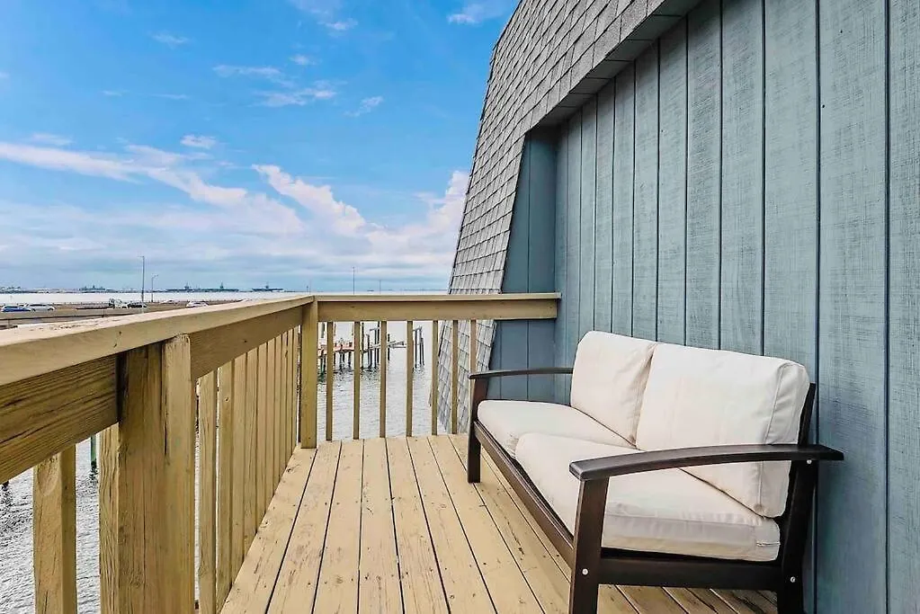 Holiday home Serenity By The Sea Private Beach Pets Welcome Norfolk